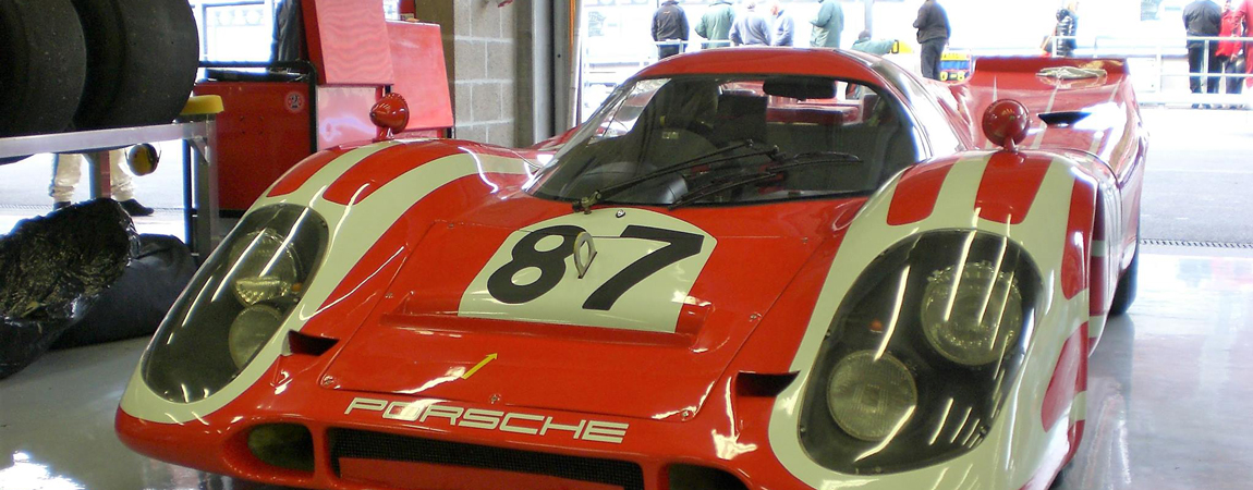 History – Porsche 917 in the pits at the Spa Classic