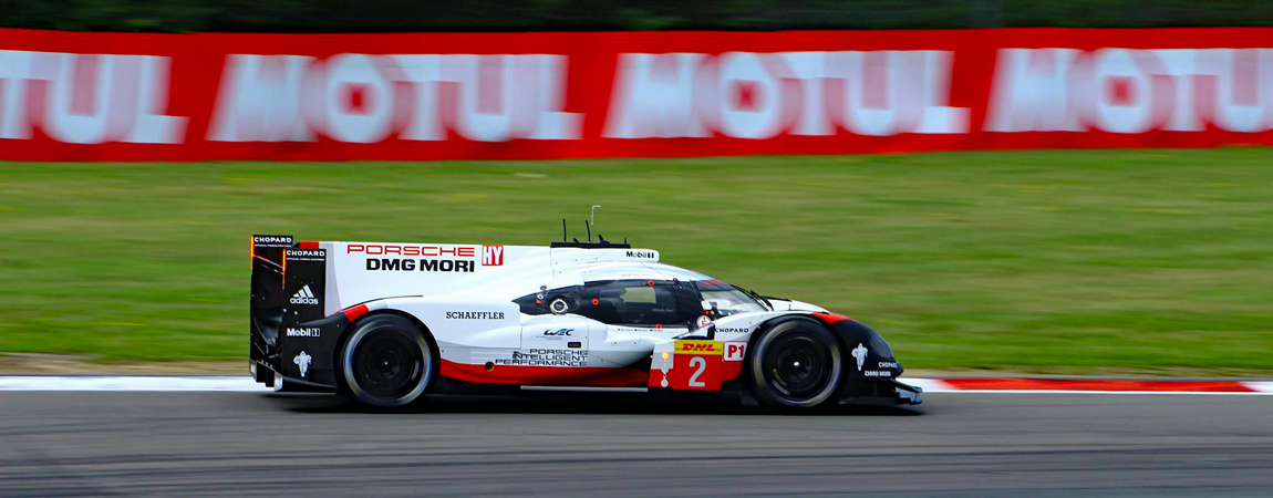 Porsche top in Nürburgring practice