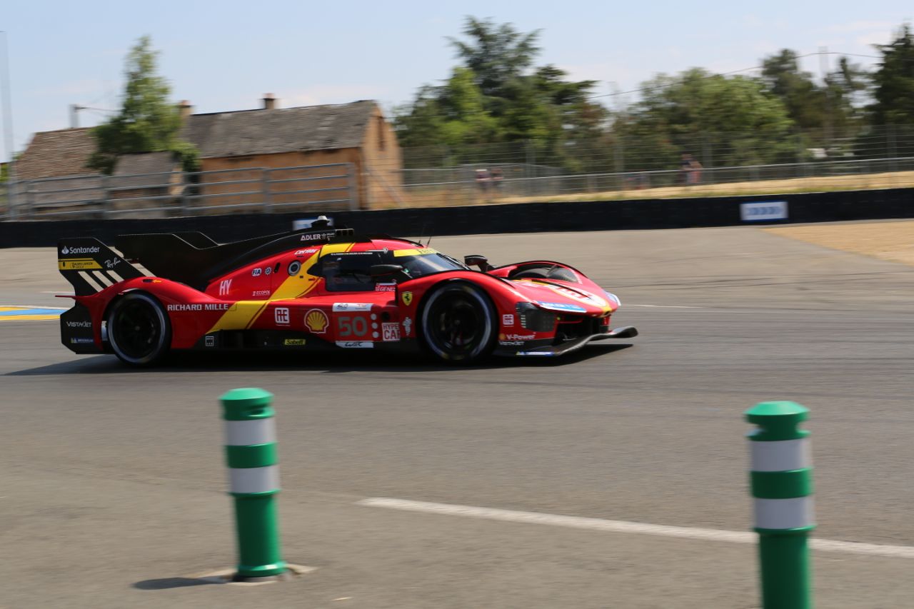 24 through to Hyperpole in frenetic qualifying