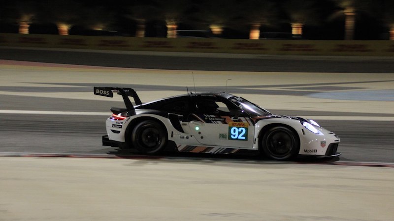 #92 Porsche 911 RSR at free practice for the 2022 8 Hours of Bahrain